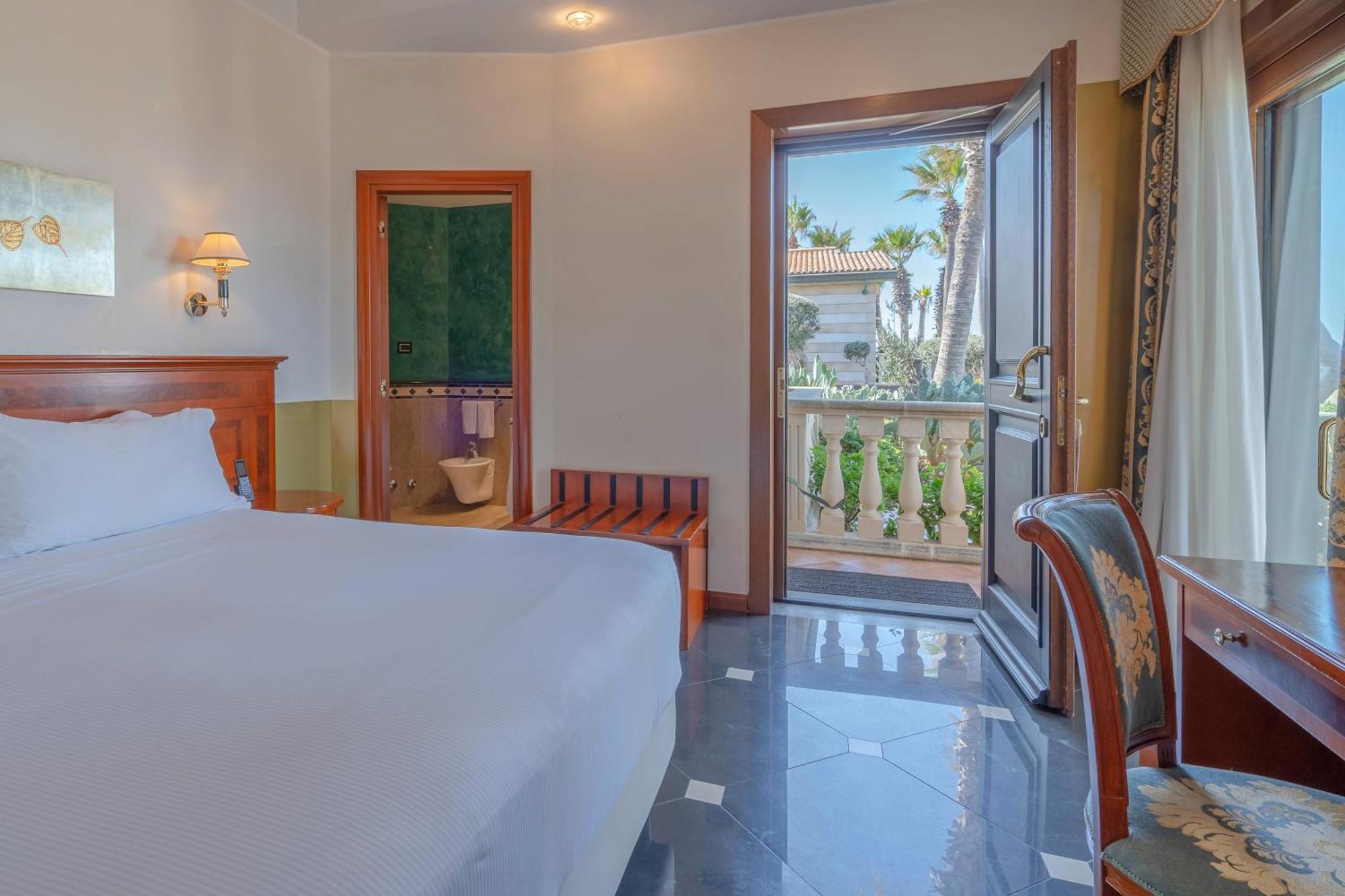 Minareto Hotel Сиракуза Екстериор снимка